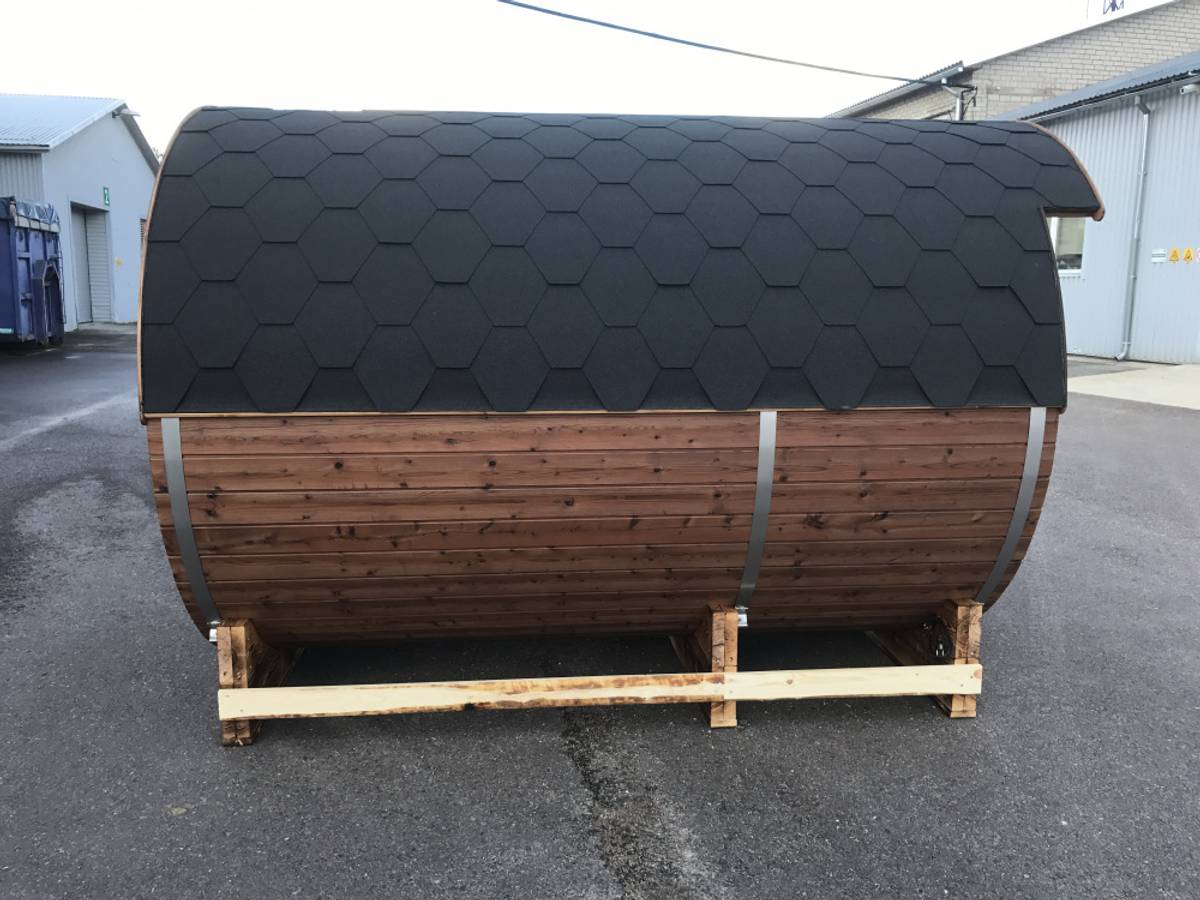 Badstutønne Uno Long Ø 2,0 × 2,8 m